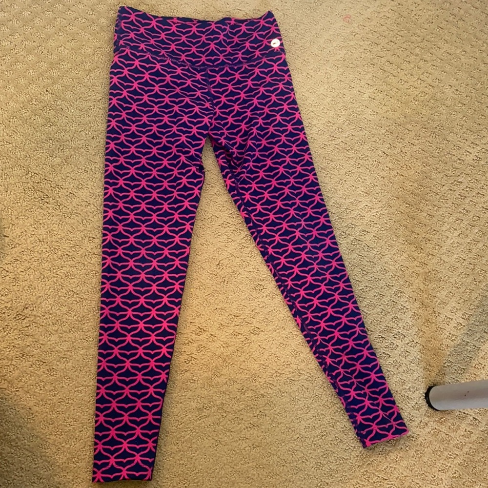 Vineyard vines women’s workout yoga pants. Size xs